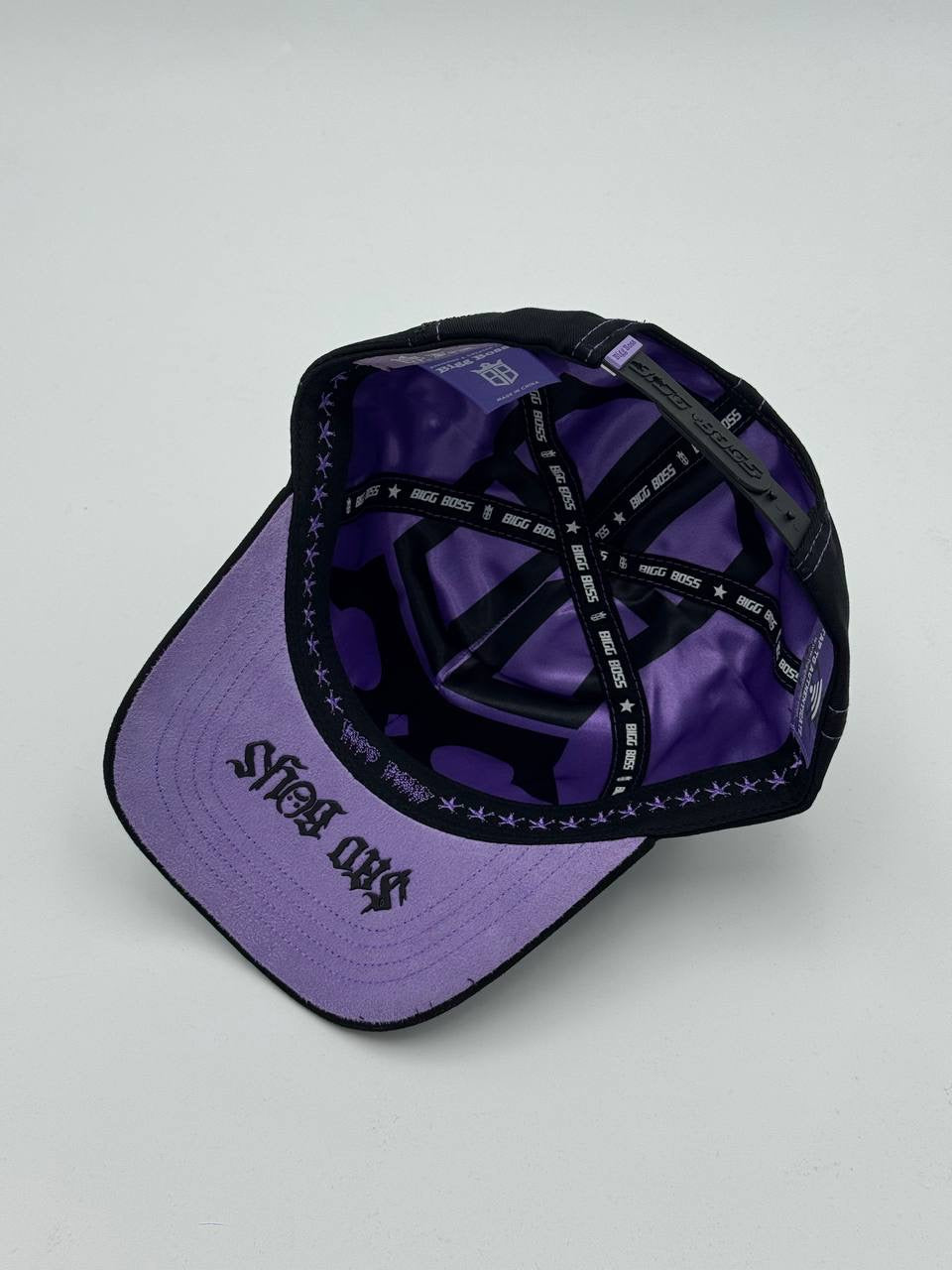 GORRA BIGG BOSS - SAD BOYZ PURPLE