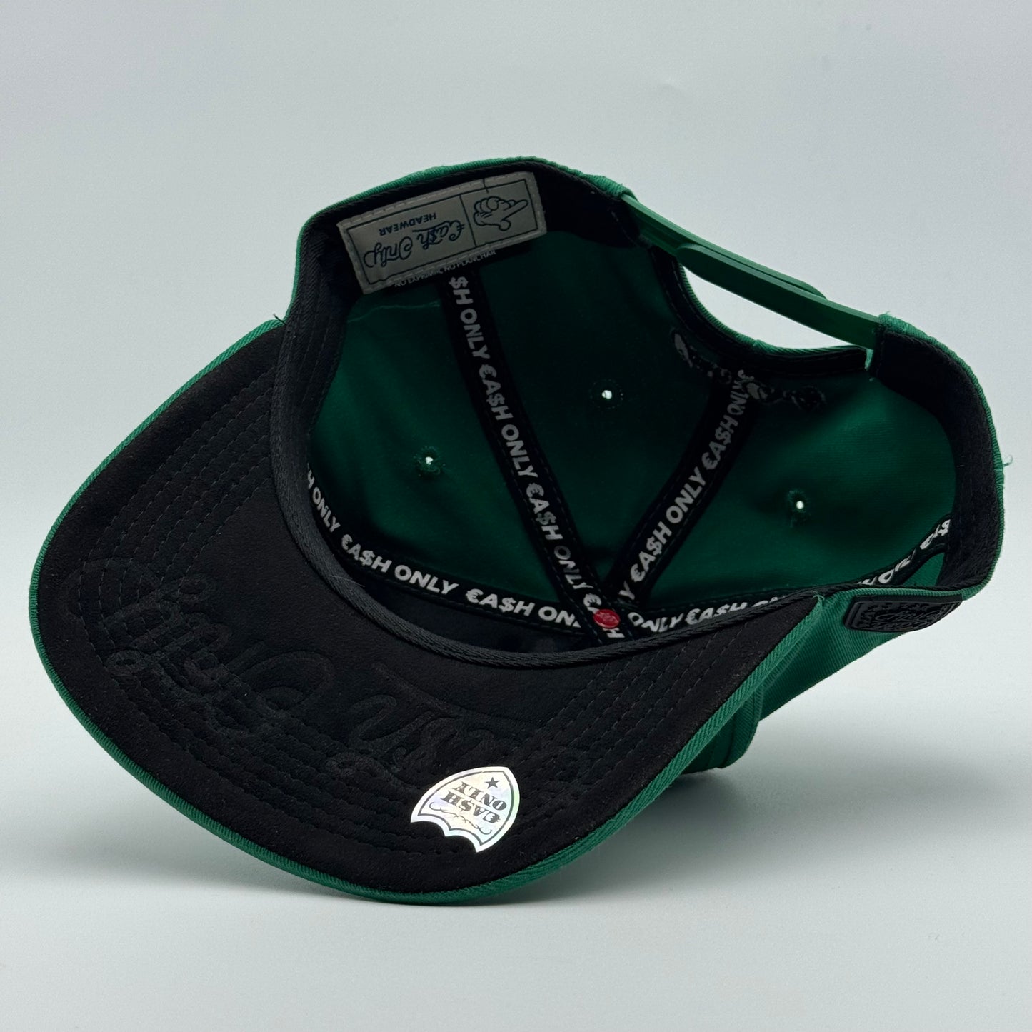 GORRA CASH ONLY - IM NOT A DRUG DEALER (CURVA)