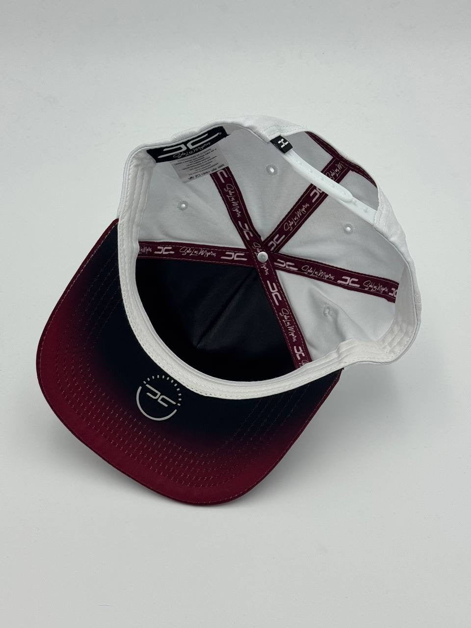 GORRA JC HATS - GRANADA WHITE/BURGUNDY