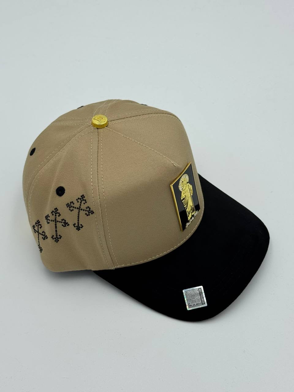 GORRA BIGG BOSS -  SAN JUDAS BEIGE