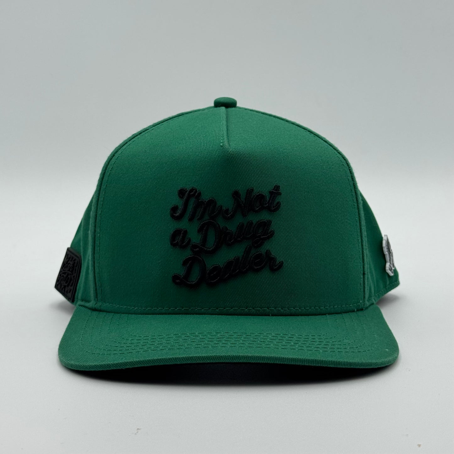 GORRA CASH ONLY - IM NOT A DRUG DEALER (CURVA)