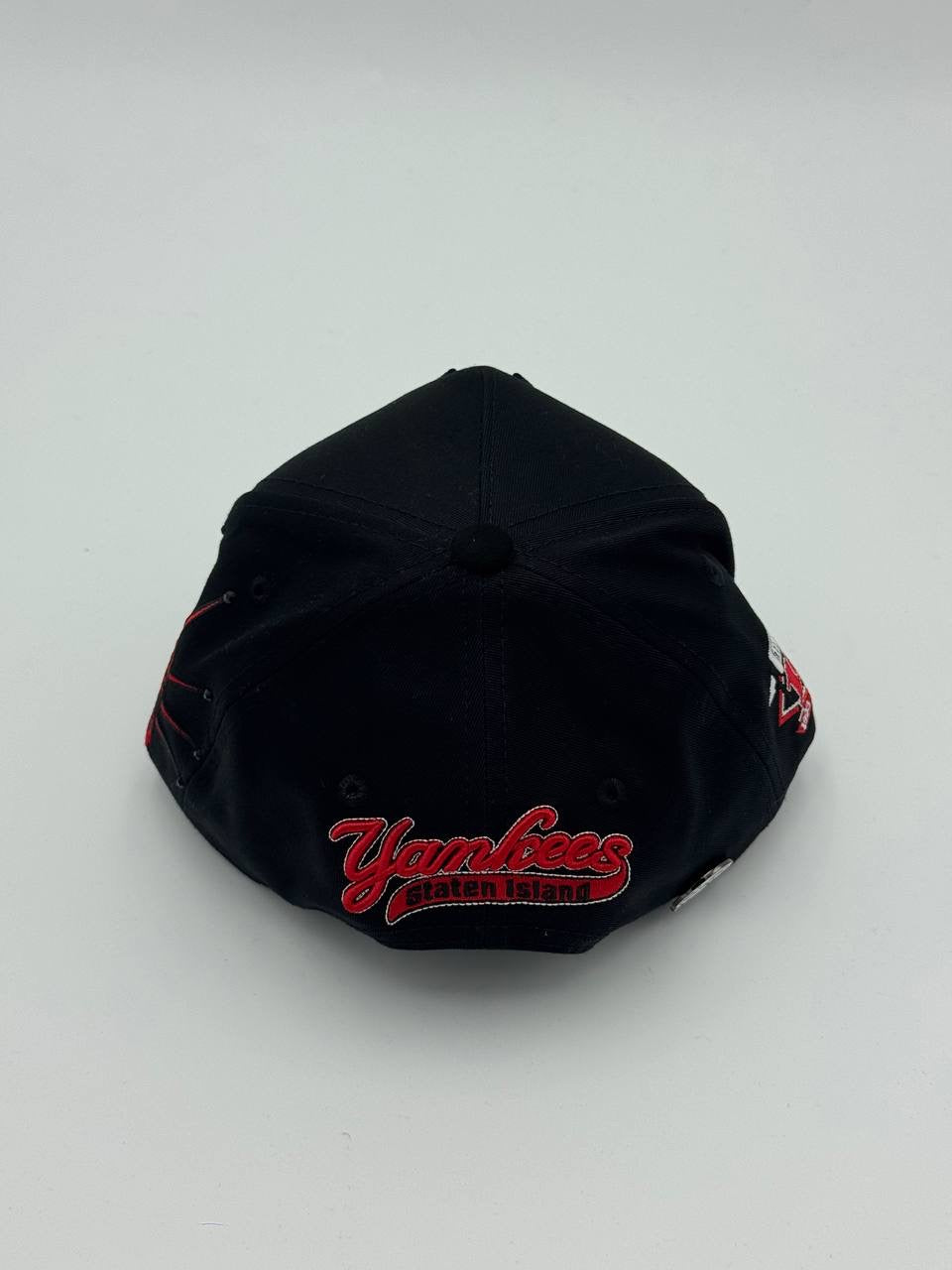 GORRA BIGG BOSS - NY RED BLACK