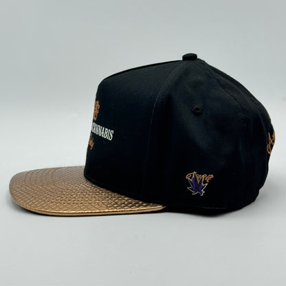 GORRA CASH ONLY - CHAMPAGNE CANNABIS FLAT