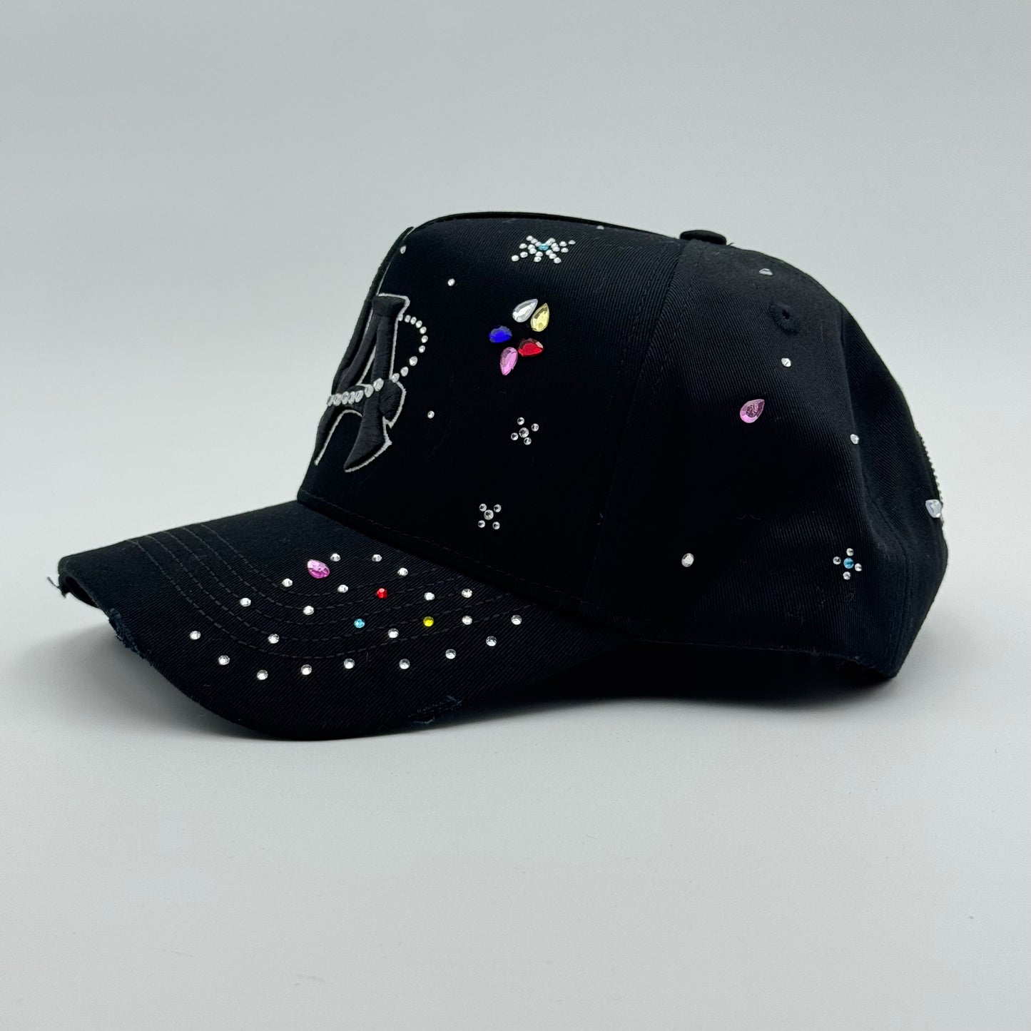 31 HATS - UNIVERSE