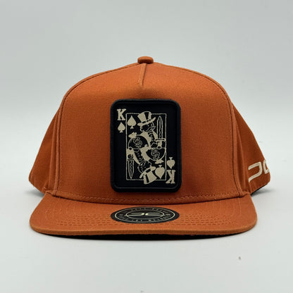 GORRA JC HATS - KING CARD MARRÓN