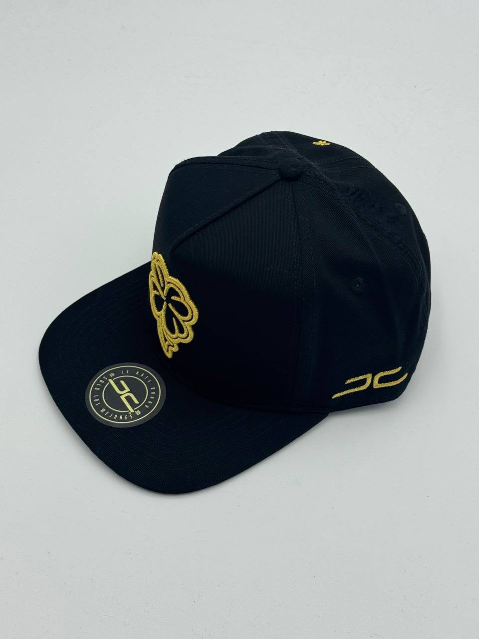GORRA JC HATS - TRÉBOL BLACK/GOLD