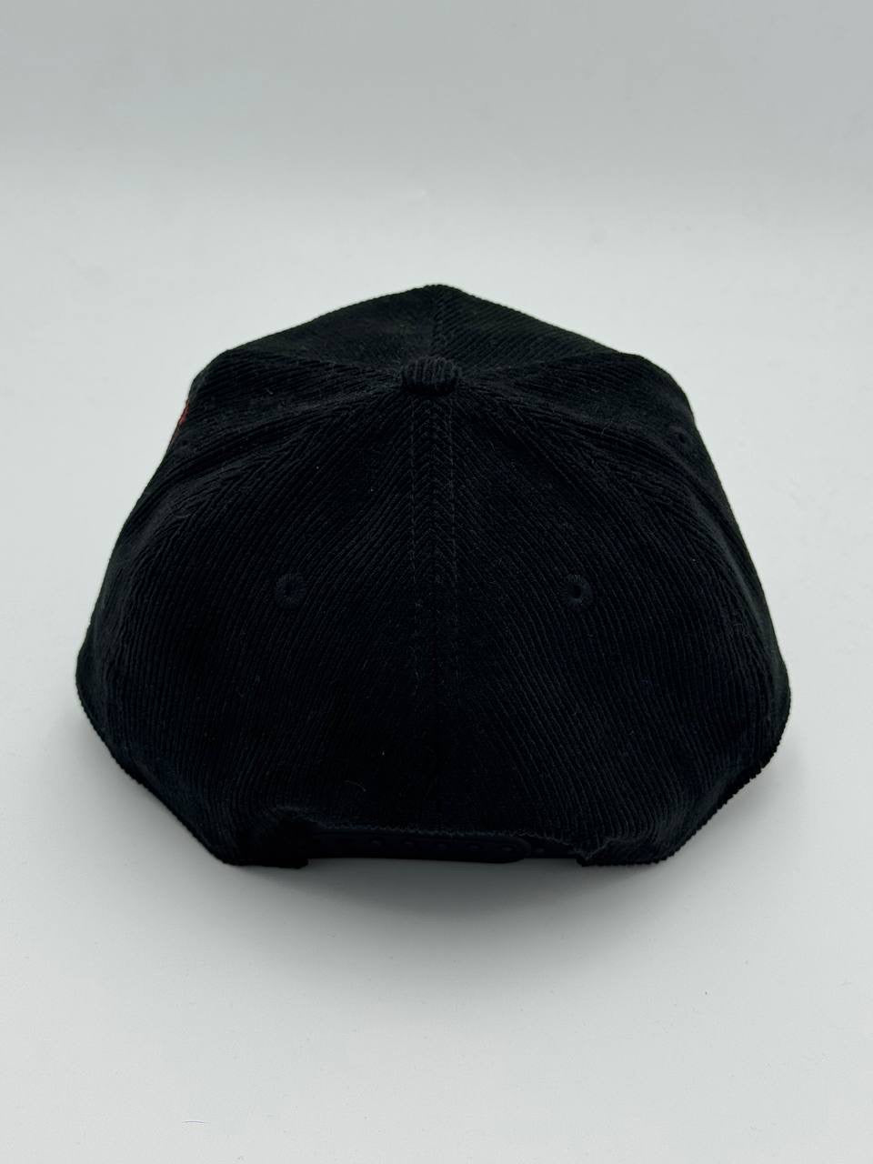 GORRA NEW ERA - LA LAKERS “CORDUROY ROSES” GOLFER PRE- CURVED