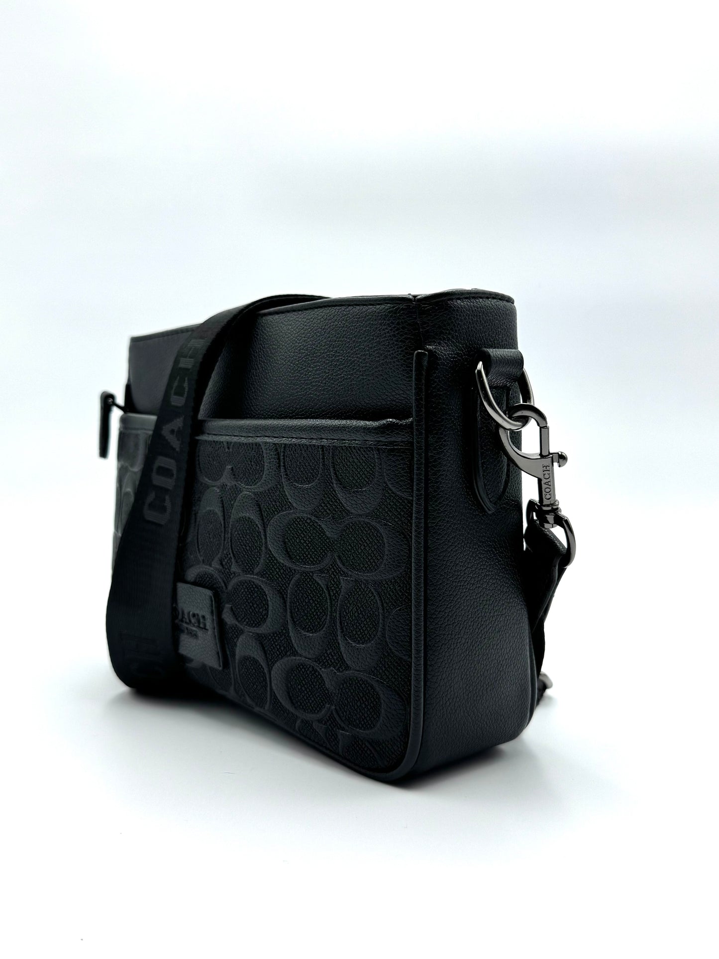 Bandolera Coach District – Negro Monogram