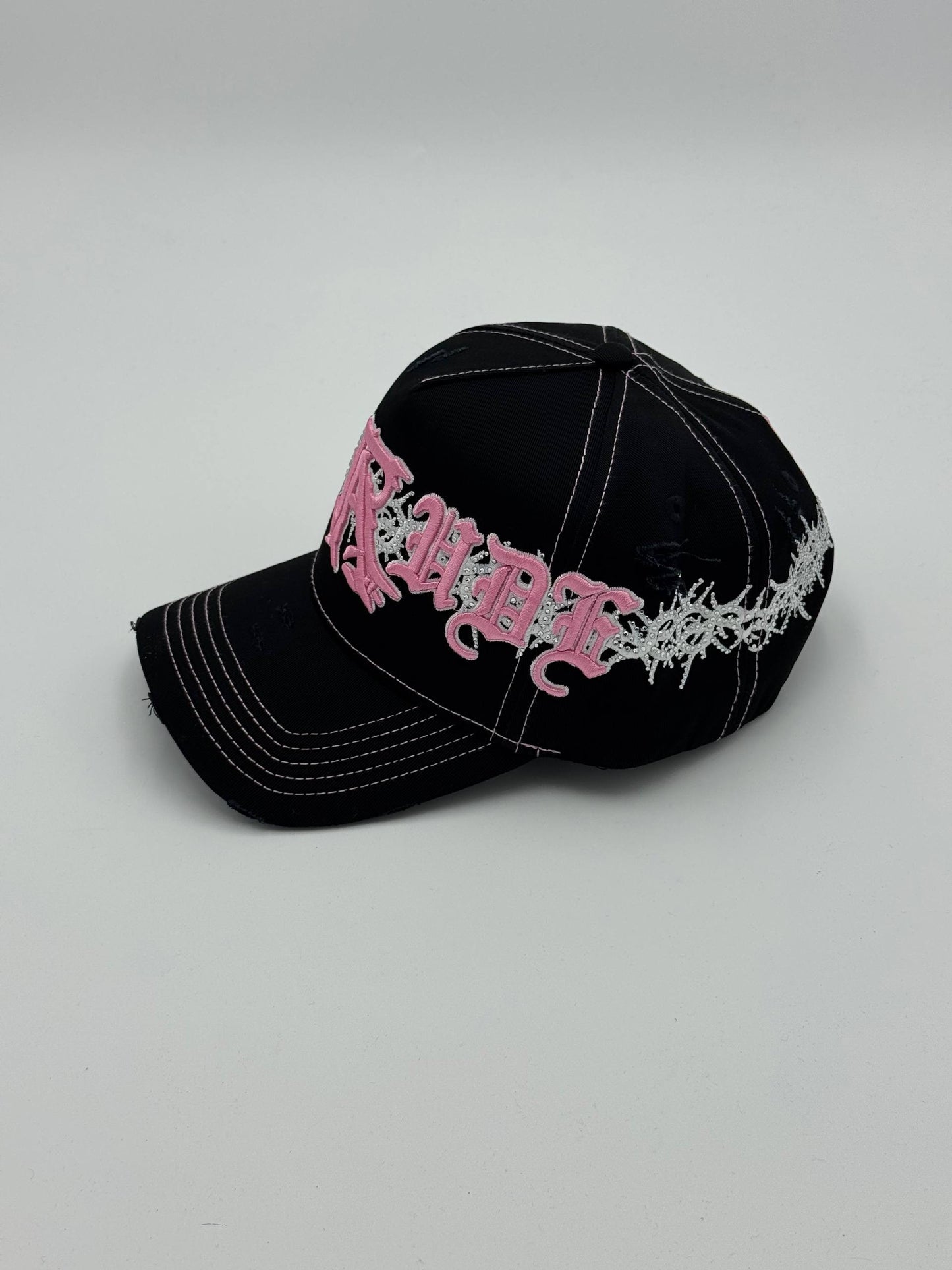 GORRA RUDE AWAKENINGS - CROWN OF THORNS PINK