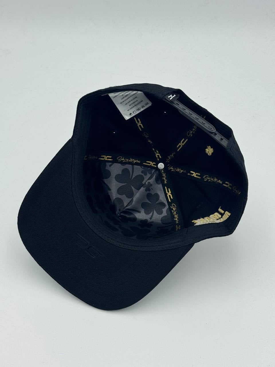 GORRA JC HATS - TRÉBOL BLACK/GOLD