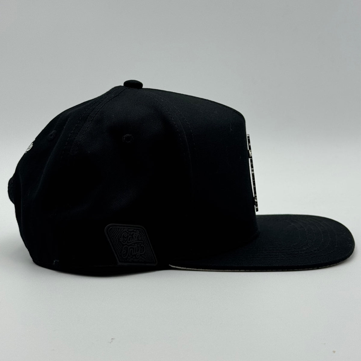 GORRA CASH ONLY - ROBOT MONEY BLACK (PLANA)
