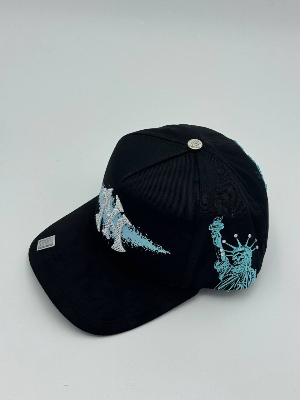 GORRA BIGG BOSS - NY TIFANI