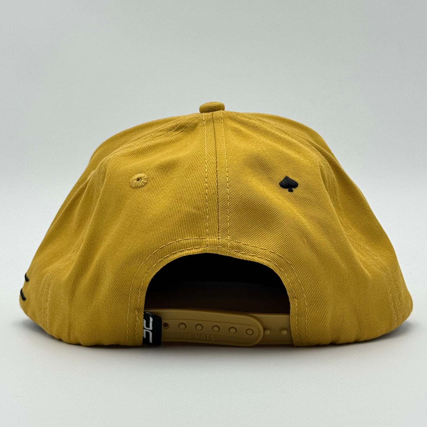 GORRA JC HATS - KING CARD AMARILLA
