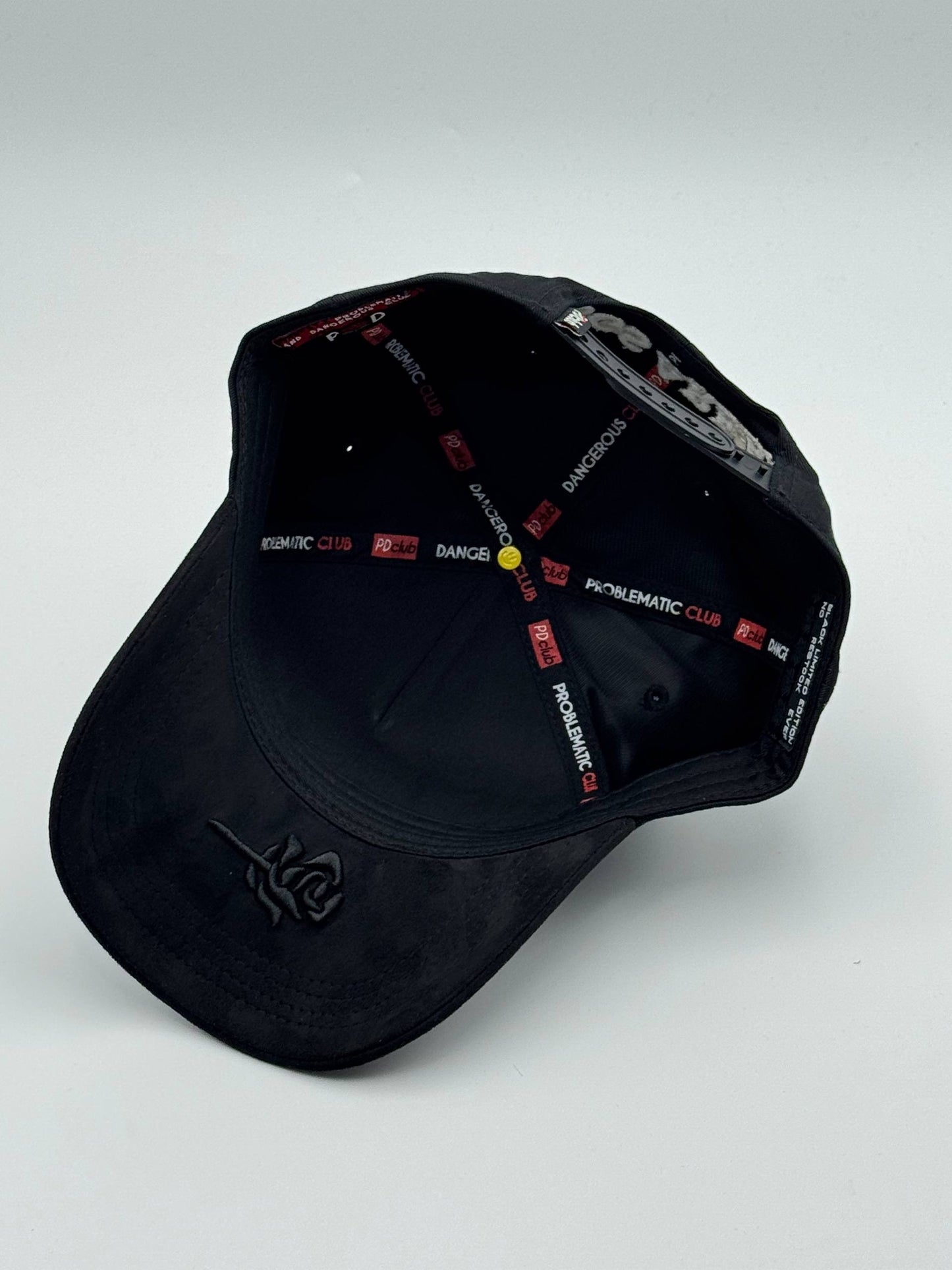 GORRA PROBLEMATIC - RED TONGUE FULL SET