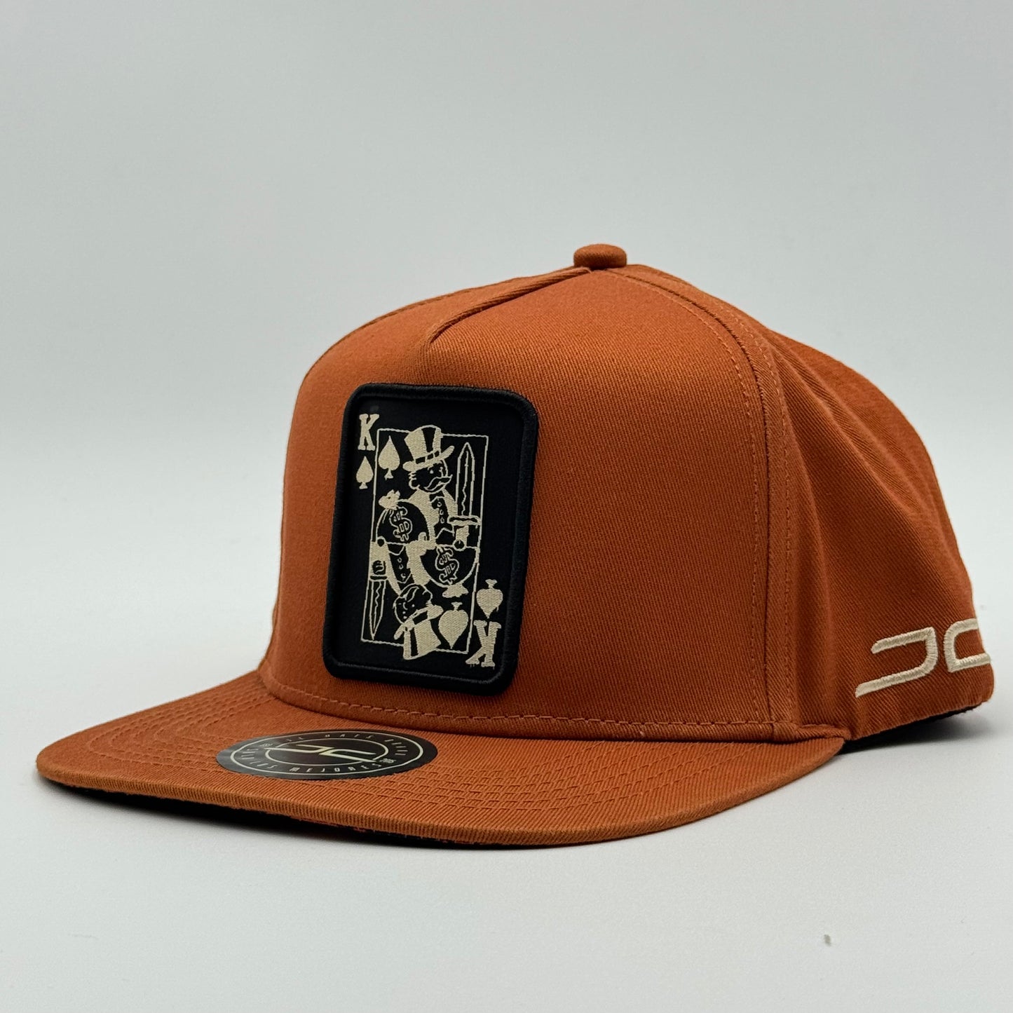 GORRA JC HATS - KING CARD MARRÓN