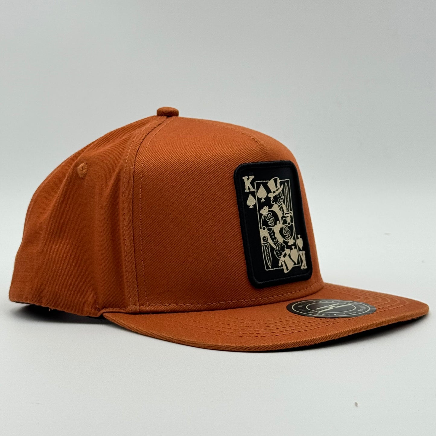 GORRA JC HATS - KING CARD MARRÓN