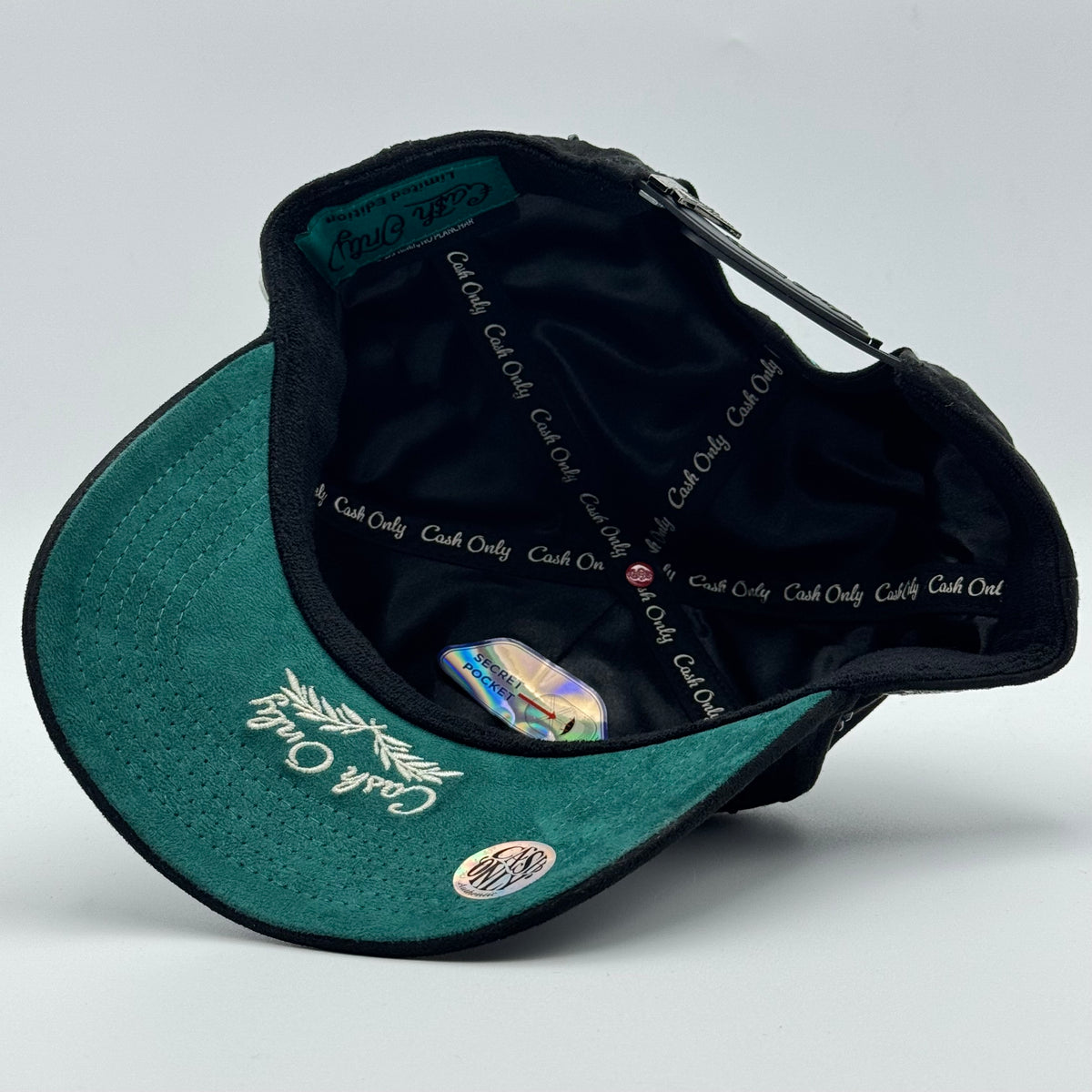 GORRA CASH ONLY - TEDDY RHINESTONES BLACK (CURVA)